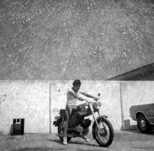 Essa era a minha feiosa Zündapp 1969. Hoje tenho saudade. Foto Acervo Marazzi / Motostory