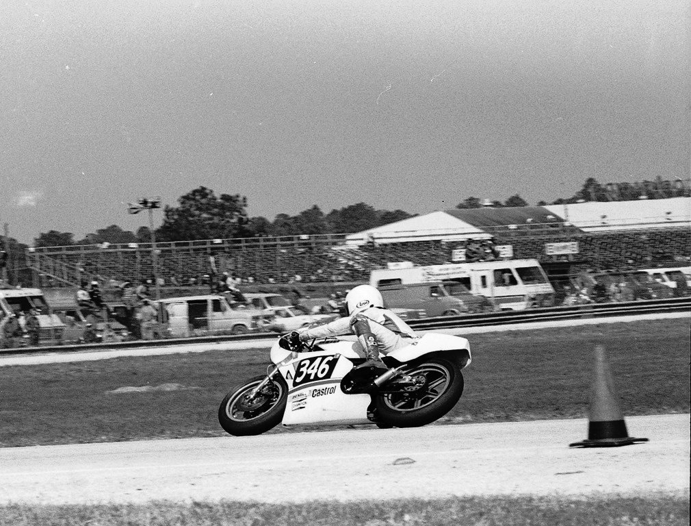 Netinho vence de forma avassaladora as 100 Milhas de Daytona no dia 12 de março de 1983 - Foto: AMA