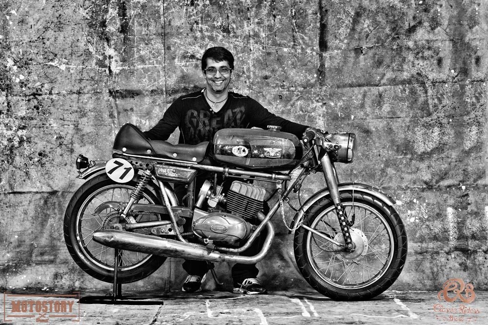 Marcio da Cruz com a Italiana Negrini 200cc de 1971 - Foto Wel Calandria / Classic Riders Brasil / Motostory