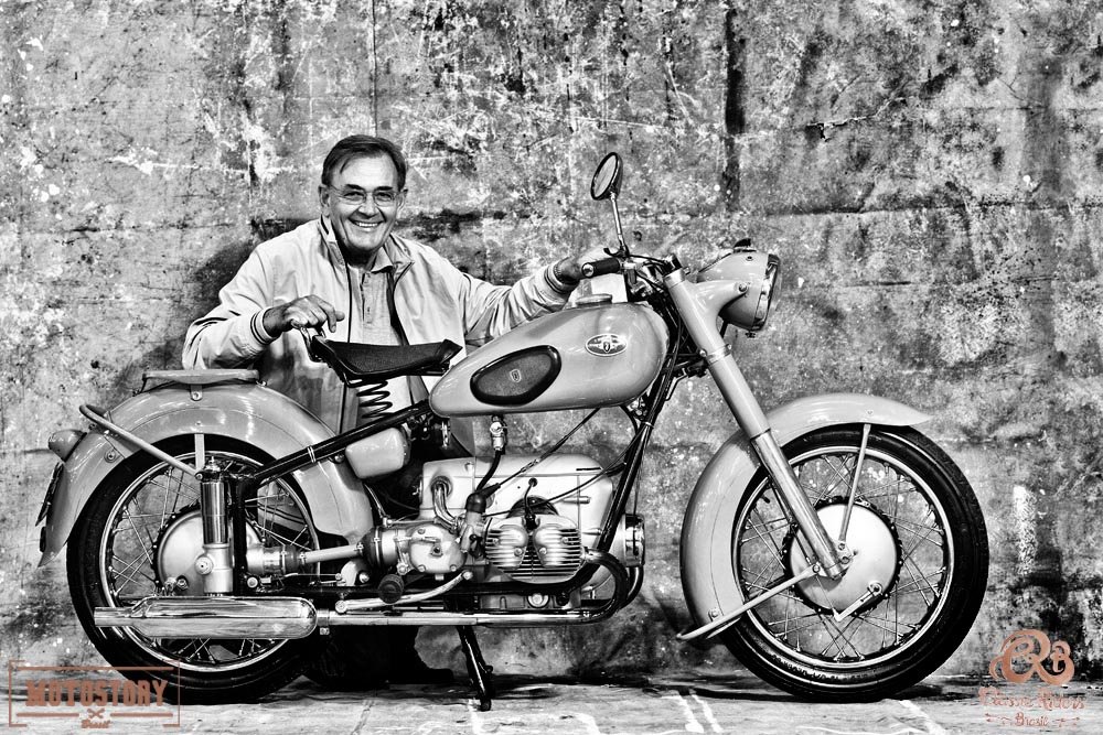 Breno de La Rue com a Alemã  Zundapp K601 de 1962 - Foto Wel Calandria / Classic Riders Brasil / Motostory