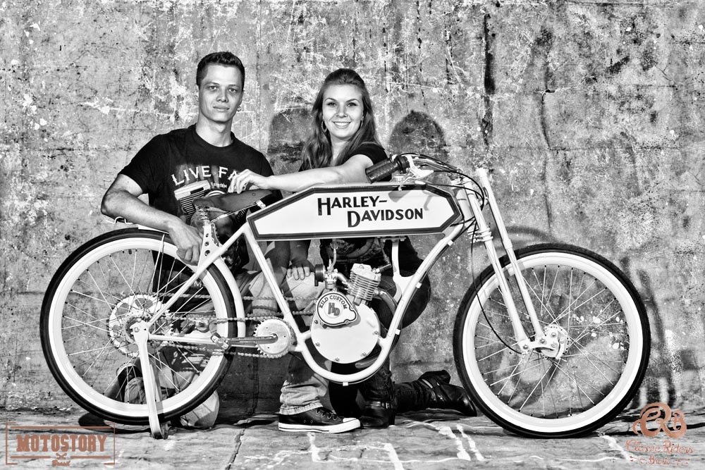 Kaique Domingues e Danila Machiooretto da Kild Custom, fabricante artesanal de réplicas HD e Indian - Foto Wel Calandria / Classic Riders Brasil / Motostory