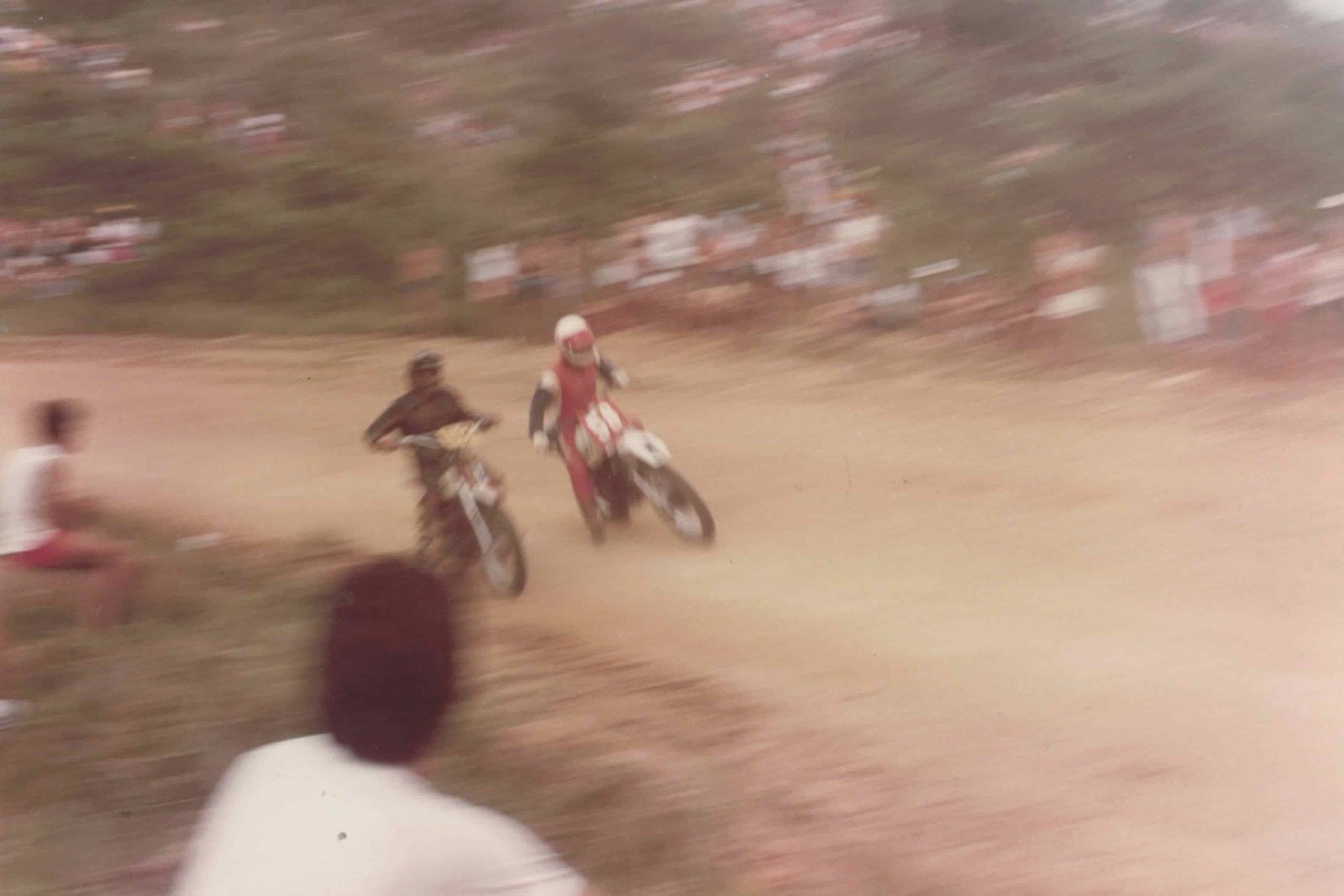 Baumer no Barracão – Joinville - Acervo Lucílio Baumer / Motostory