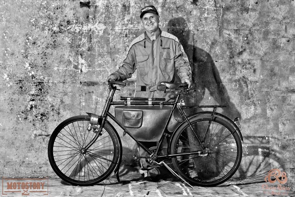 Marcio da Cruz e um raro exemplar de sua grande coleção de bicicletas -
 Foto Wel Calandria / Classic Riders Brasil / Motostory
