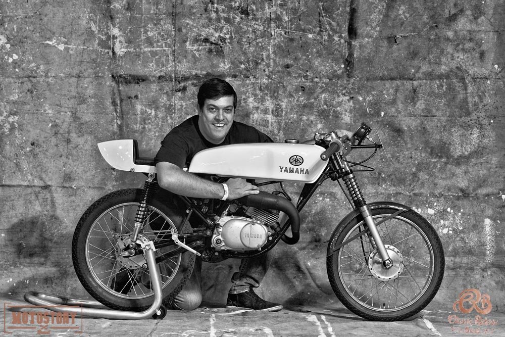 Com a base de uma Yamaha RD 50 de 1975, Jairo Portilho criou esta verdadeira pérola de competição -
 Foto Wel Calandria / Classic Riders Brasil / Motostory