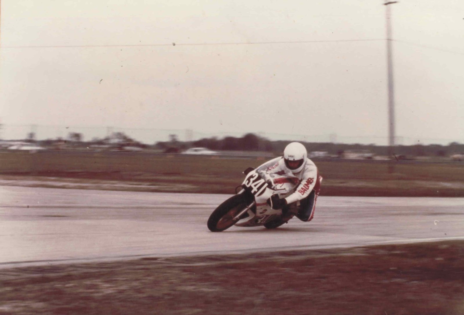 Lucilio Baumer foi a Daytona (EUA) em 1984 para a disputa das 100 milhas - Acervo Lucílio Baumer / Motostory