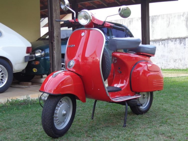 Para matar a saudade, nada como a minha Vespa Super dos anos 1970 – Foto Josias Silveira