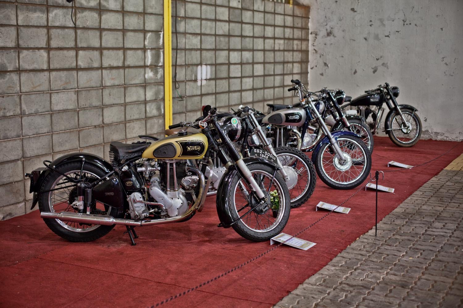 A marca inglesa Norton foi a grande homenageada desta edição do PNT-TT - Foto Wel Calandria / Classic Riders Brasil