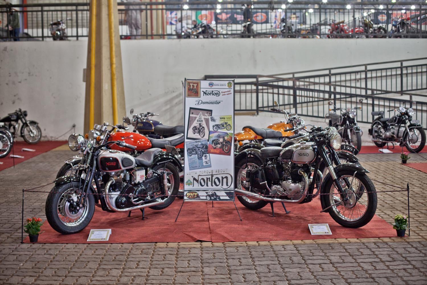 A marca inglesa Norton foi a grande homenageada desta edição do PNT-TT - Foto Wel Calandria / Classic Riders Brasil