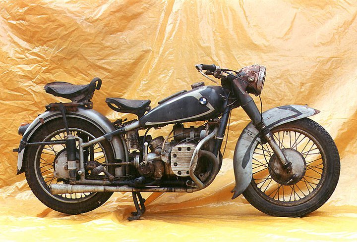 BMW R71 de 1939 da coleção de Mauro Letízia.
