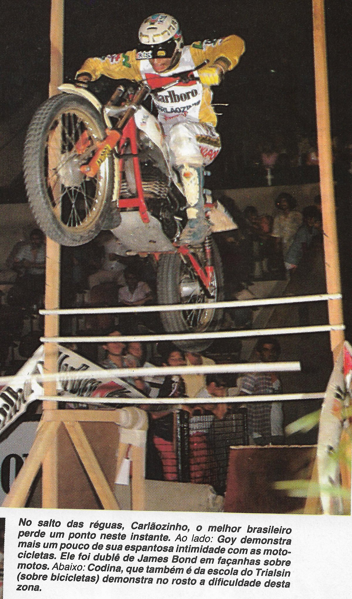 Carlãozinho Coachman, o melhor brasileiro no Trial Indoor do Ginásio do Ibirapuera em 1985. Organização da revista Motosport / Pedro Faus, a participação de Carlão Coachman e com a locução de ninguém menos que o mito de Minas Gerais, o grande Zezito, cobertura do Bike Show, de João Mendes – Foto Reprodução Revista Motosport
