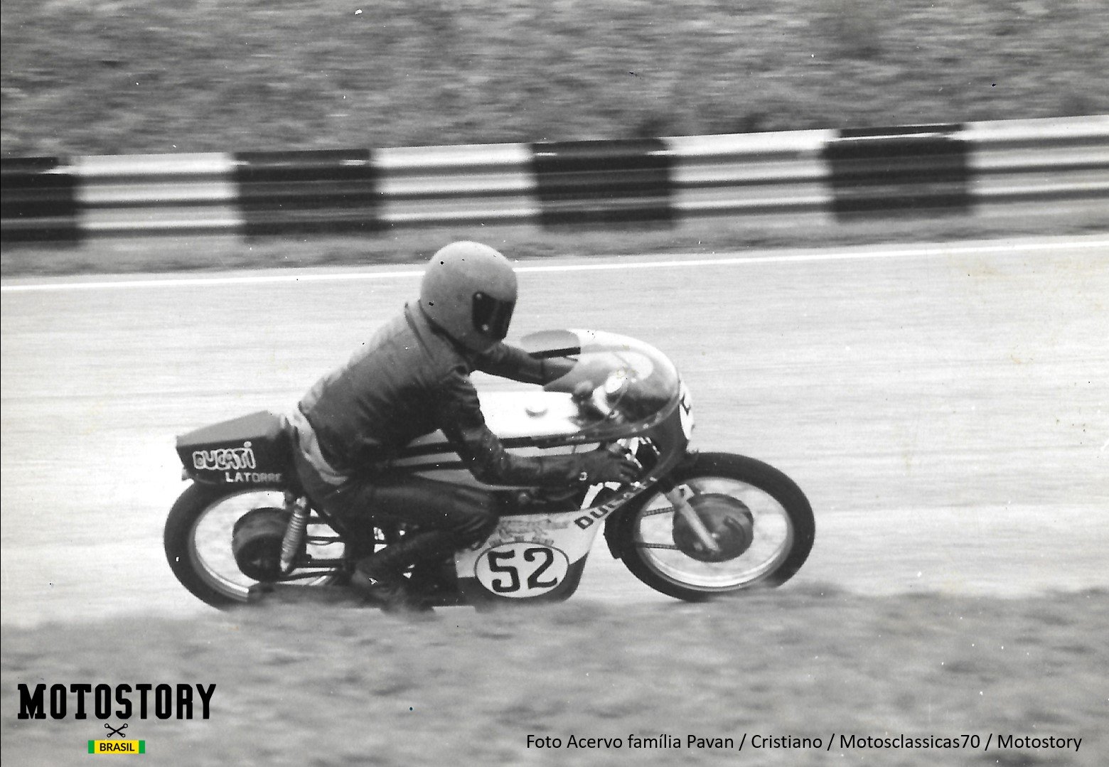 Outra foto com anotações no verso: Ao Parceiro Jacaré, do Cristiano - Foto Família Pavan / Cristiano / Motosclassicas70 / Motostory