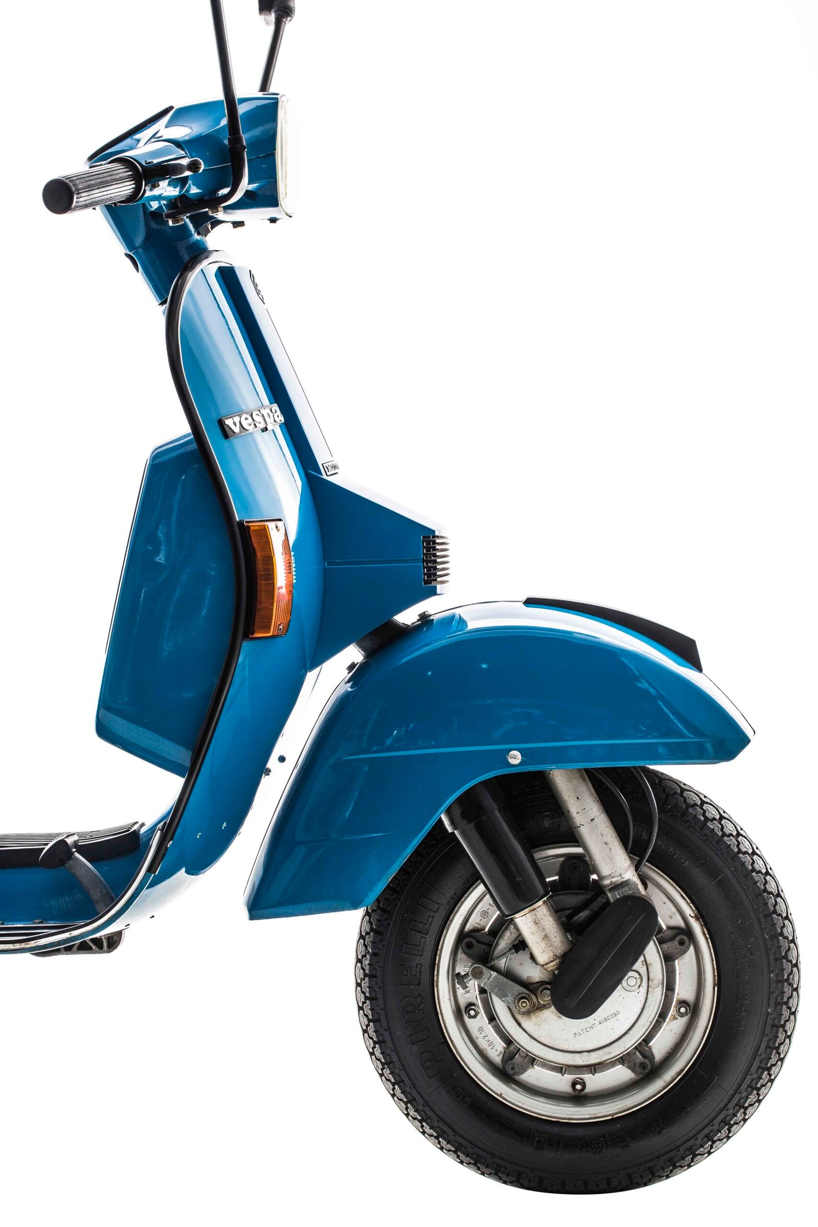 A Vespa deixou uma legião de apaixonados por seu estilo até os dias de hoje - Foto Wel Calândria