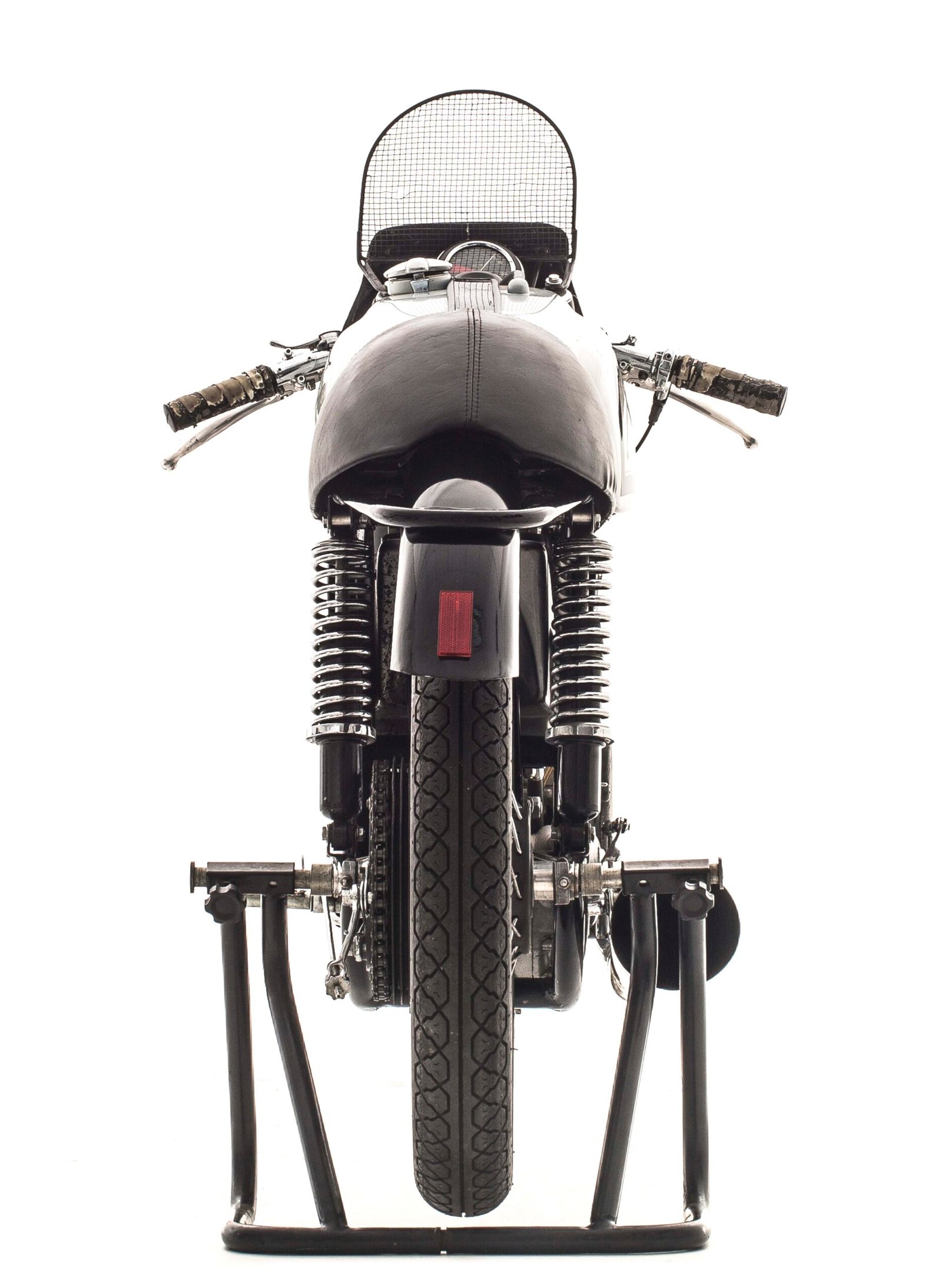 Uma legítima maquina de corridas: A Norton Manx de 1952 - Foto Wel Calândria