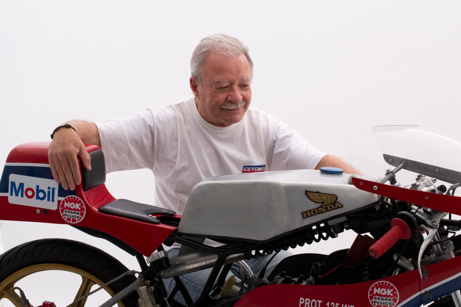 Honda MT 125 Tognocchi CETEMO - Piloto Antônio Sequeira Campeão 125 especial em 1980 - Foto Wel Calândria