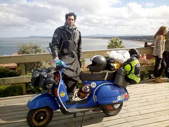 Tatu Albertini e sua Vespa PX 200 em viagem solo pela America Latina - Foto acervo pessoal
