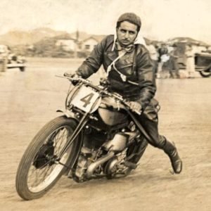Duas Rodas e Uma Nação – Linha do Tempo – 1930