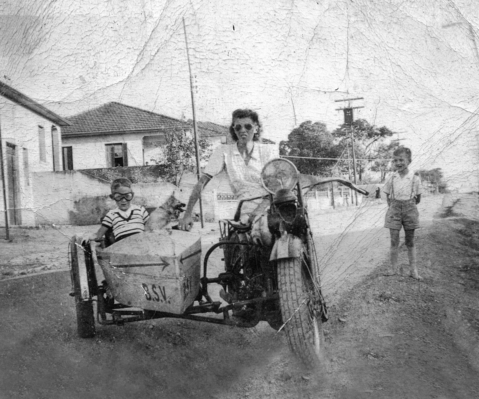 LINHA DO TEMPO: 1940 -