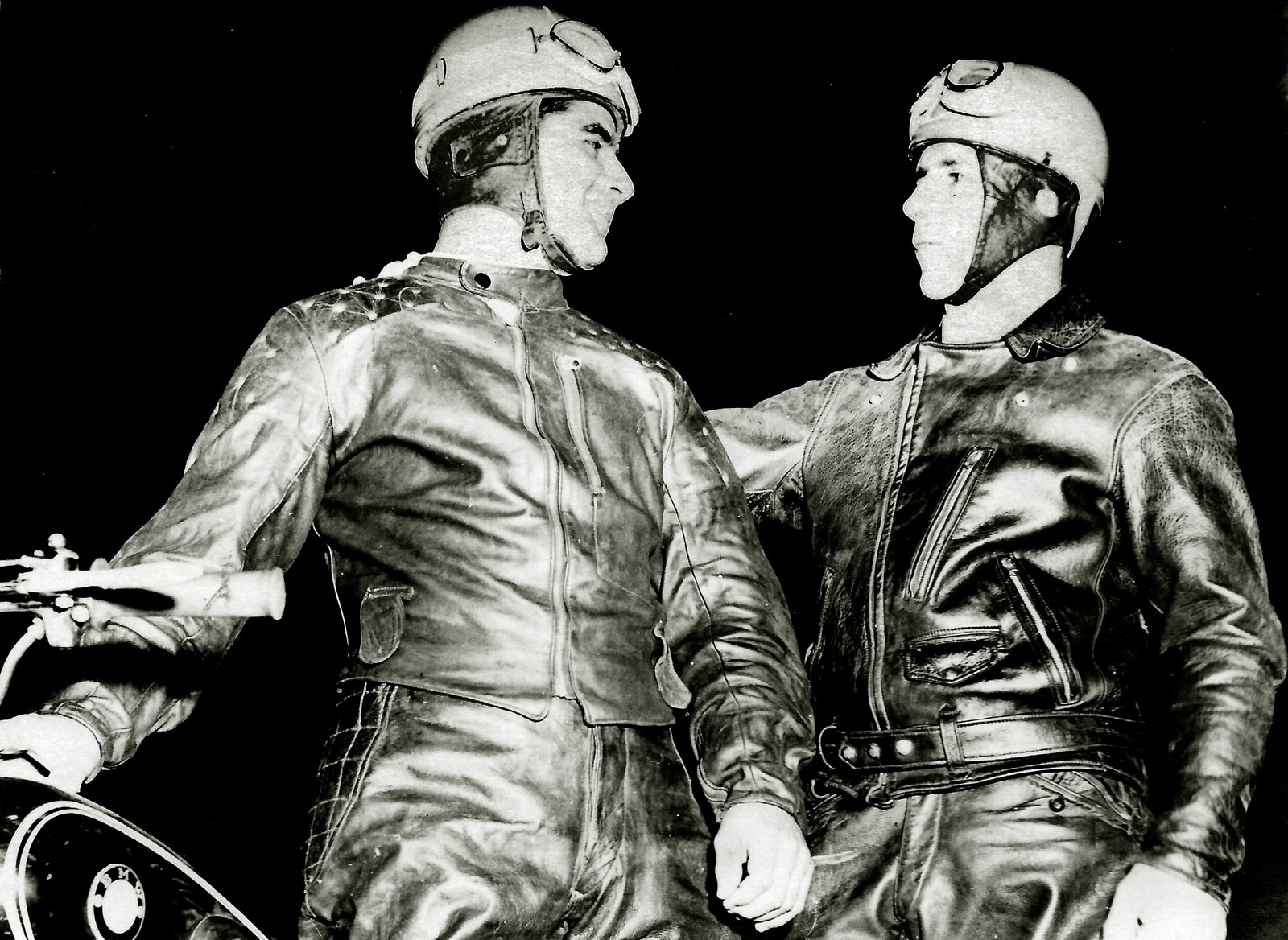 Edward Pacheco e Caio Marcondes, vencedores das 24 Horas de Interlagos de 1952 e 1953 - Imagem acervo família Marcondes
