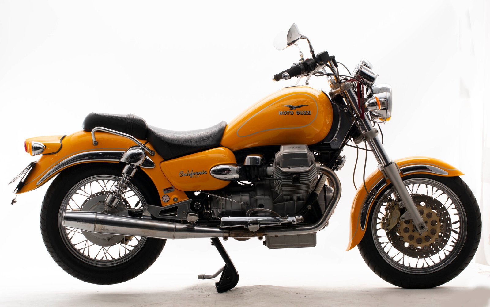 Coleção Justiniano Proença - Moto Classic Museum - MOTO GUZZI CALIFORNIA - Foto Wel Calândria